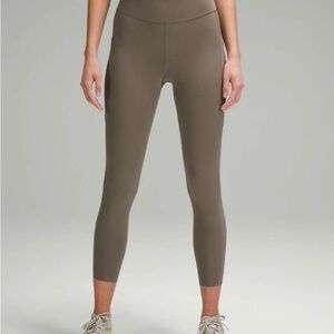 Lululemon Athletica Fast and Free High-Rise Tight 25” *Pockets NOMAD Size 6